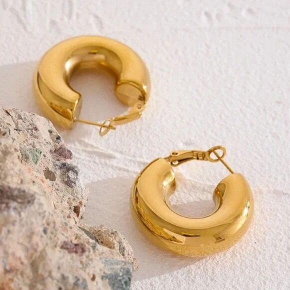 New Gold Thick Chunky Hoop Earrings - Picture 3 of 13
